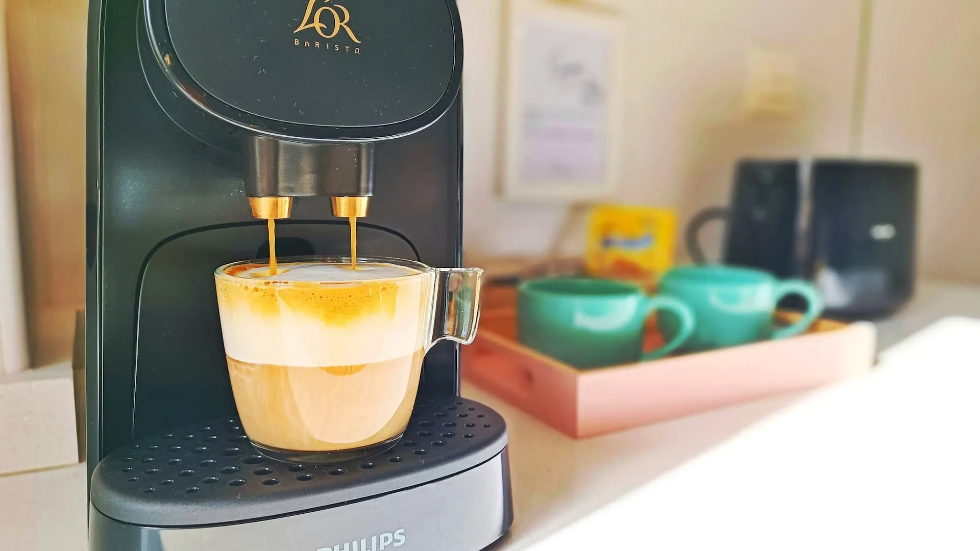 Disfruta de un café, té o cacao
