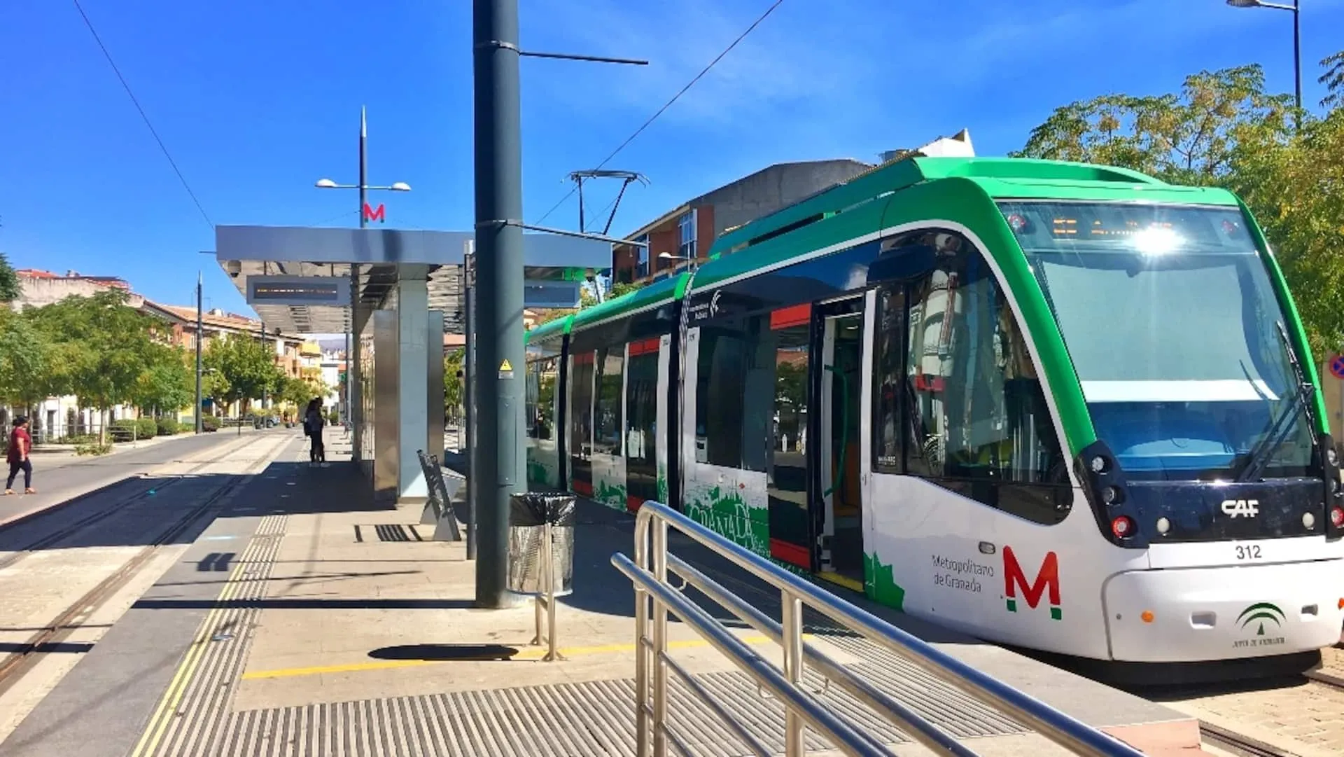 Parada de Metro a 2 minutos a pie